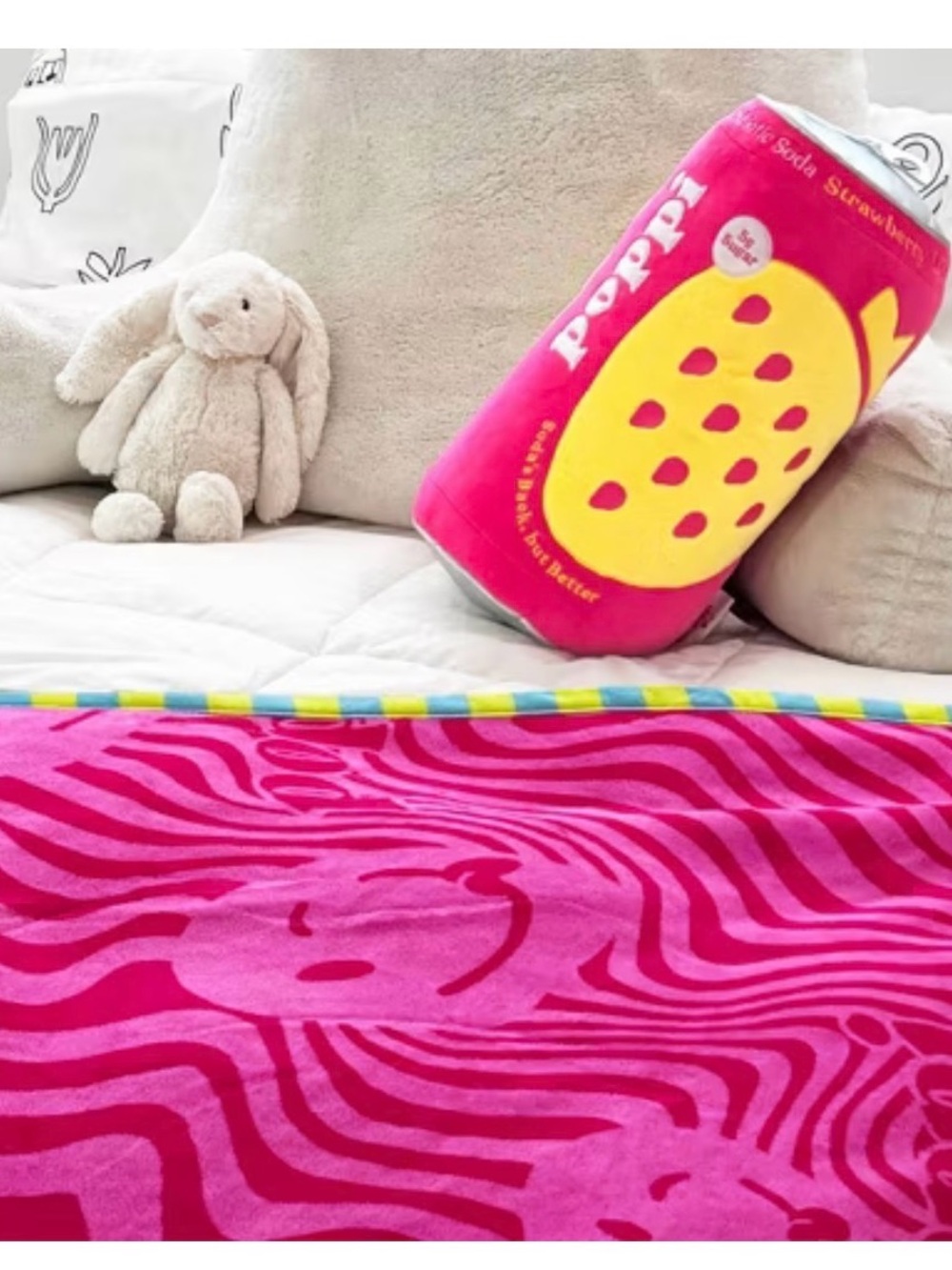 Poppi Dorm Throw Blanket Pink - Picture 3 of 4